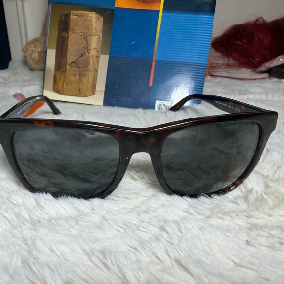 Coach Stylish Tortoiseshell Sunglasses (read) main image 7